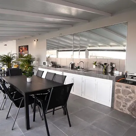 Nahuel * Santa Cruz de Tenerife